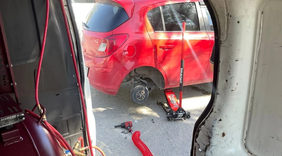 Manavgat Açık Lastikçi